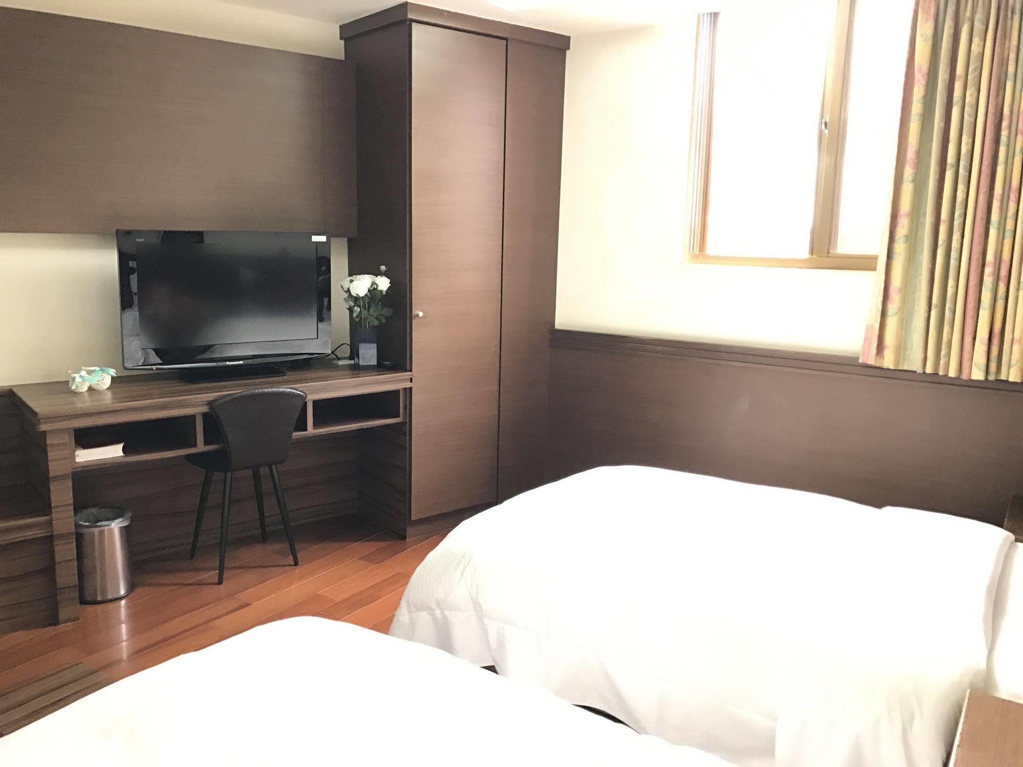Fu Chang Hotel Taipeh Exterior foto